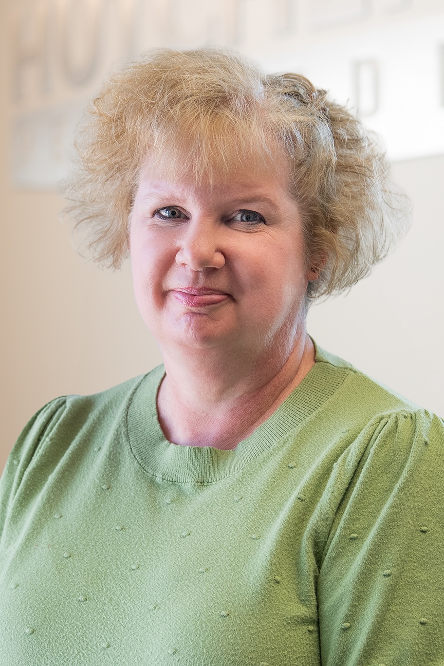 HRE_Headshot_TeriSchick Headshot of Teri Schick, A/P Specialist at Hutchens Rentz-Eden